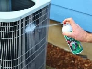 Cleaning-and-Maintenance-of-Air-Conditioner-by-Atlas-Aircon